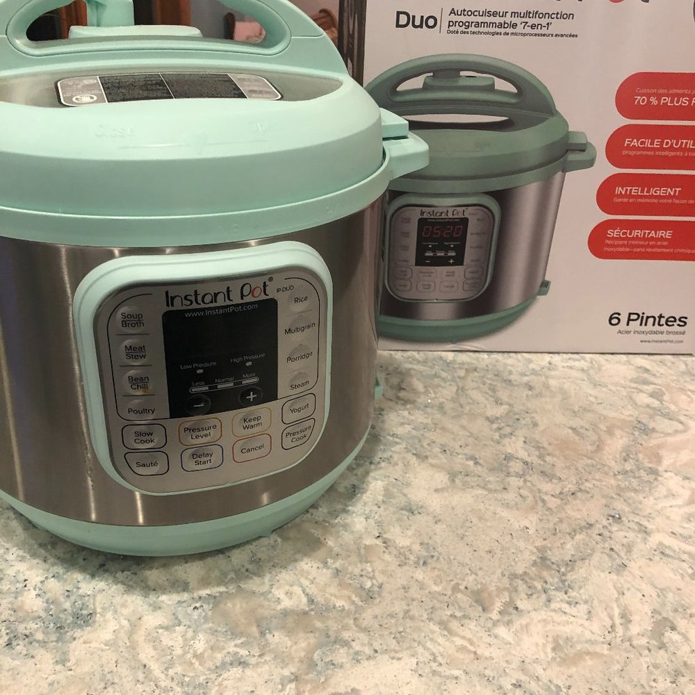 Instant Pot - Teal Color - New in Box